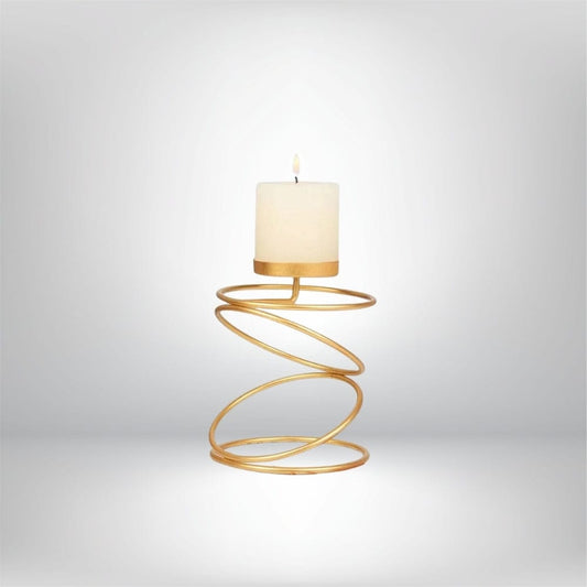 Bougeoir doré | Accessoire de décoration chic et tendance Doré / 12x9.5 cm / 1 pièce Lunyris